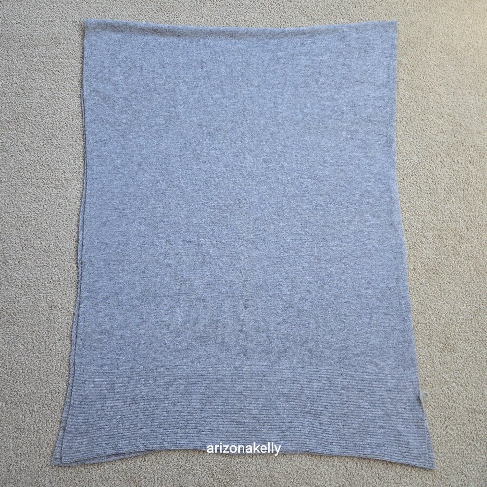 Kinross Cashmere Grey Knit Scarf with Ribbing Detail on Ends - Picture 13 of 14